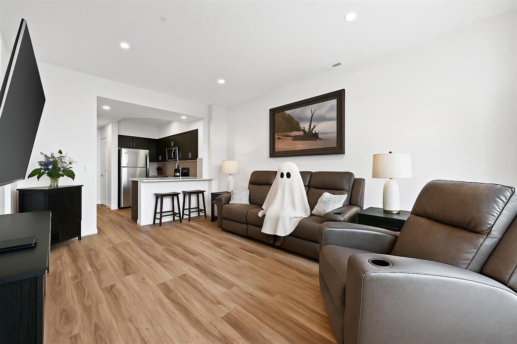 Picture of 13, 108 Rockyledge View NW, Calgary Real Estate Listing