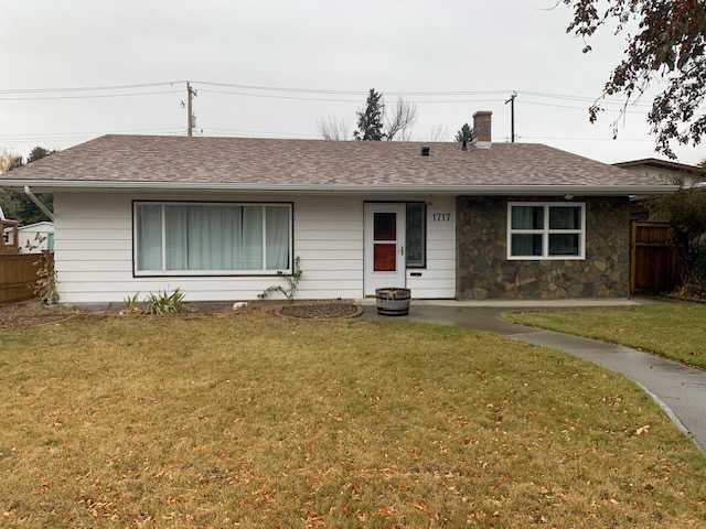 Picture of 1717 13 Avenue N, Lethbridge Real Estate Listing