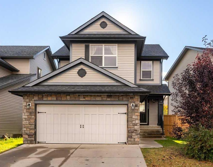 Picture of 611 Monteith Drive SE, High River Real Estate Listing