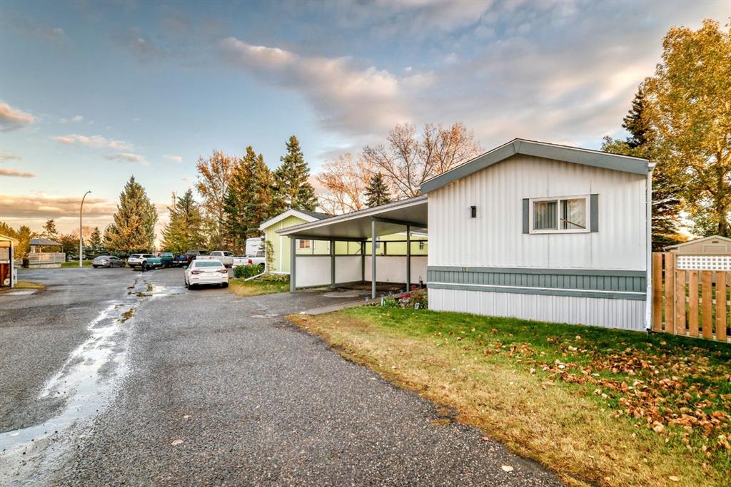 Picture of 119 Home Bay SE, High River Real Estate Listing