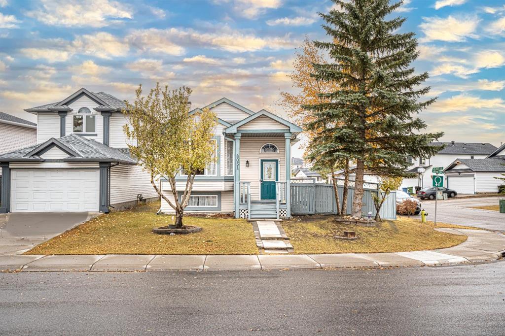 Picture of 8051 Laguna Way NE, Calgary Real Estate Listing