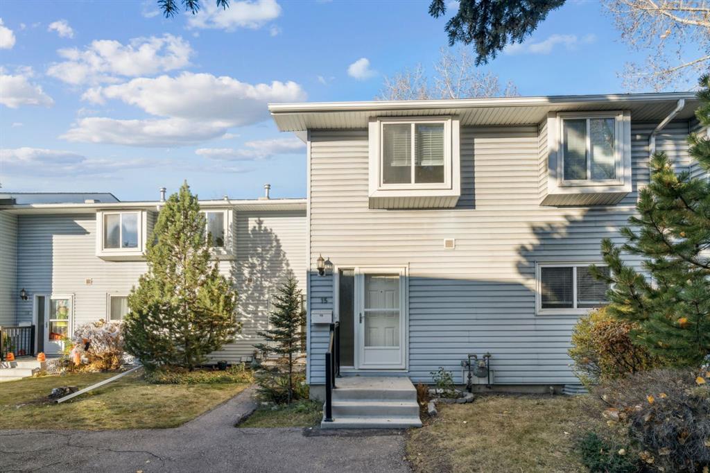Picture of 15, 4810 40 Avenue SW, Calgary Real Estate Listing