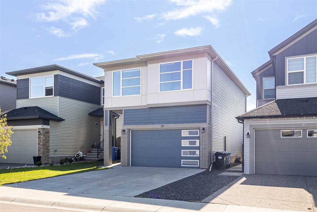 Picture of 33 Walcrest Way SE, Calgary Real Estate Listing