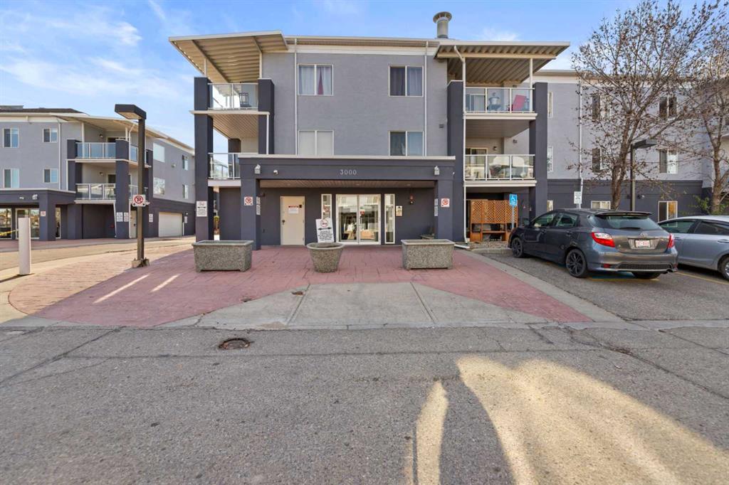 Picture of 3307, 2280 68 Street NE, Calgary Real Estate Listing