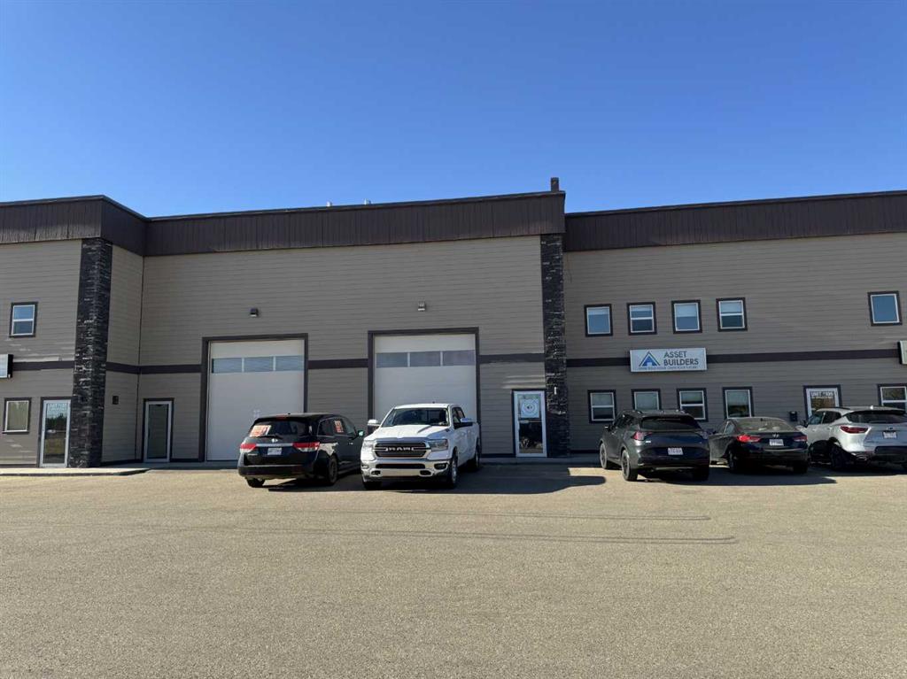Picture of 105, 251 Spruce Street , Rural Red Deer County Real Estate Listing