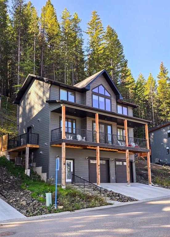 Picture of 230 Southmore Place , Blairmore Real Estate Listing