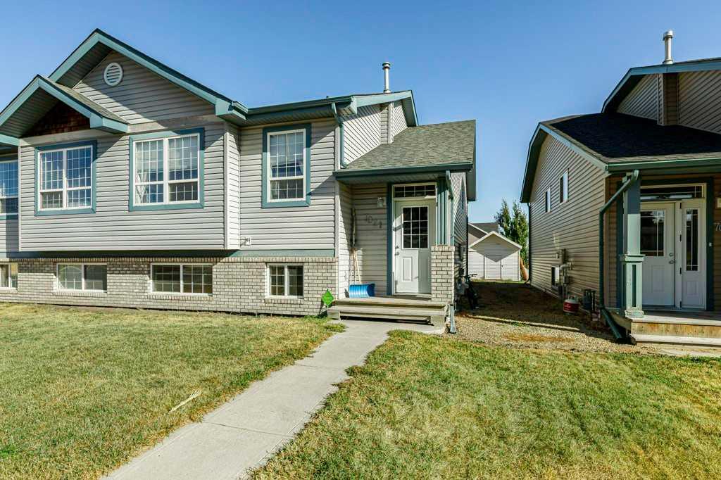 Picture of 7021 Deer Street , Lacombe Real Estate Listing