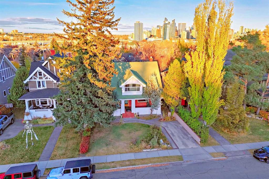 Picture of 342 SUPERIOR Avenue SW, Calgary Real Estate Listing