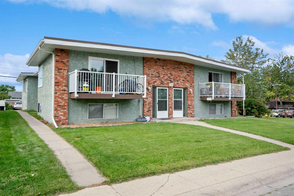 Picture of 1123 Mckinnon Drive NE, Calgary Real Estate Listing