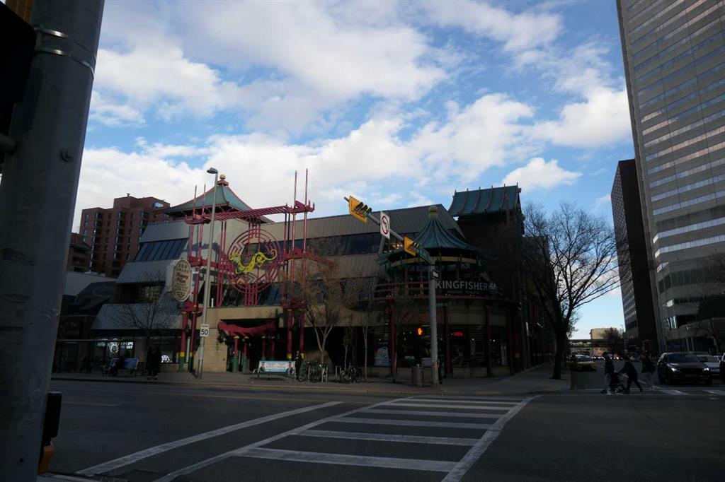 Picture of 235, 328 Centre Street SE, Calgary Real Estate Listing