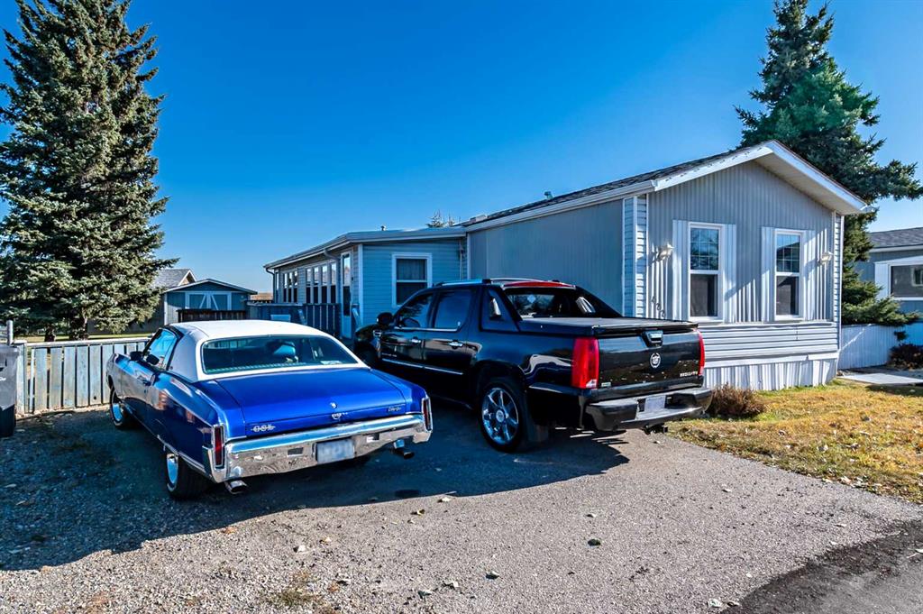 Picture of 422 Homestead Trail SE, High River Real Estate Listing
