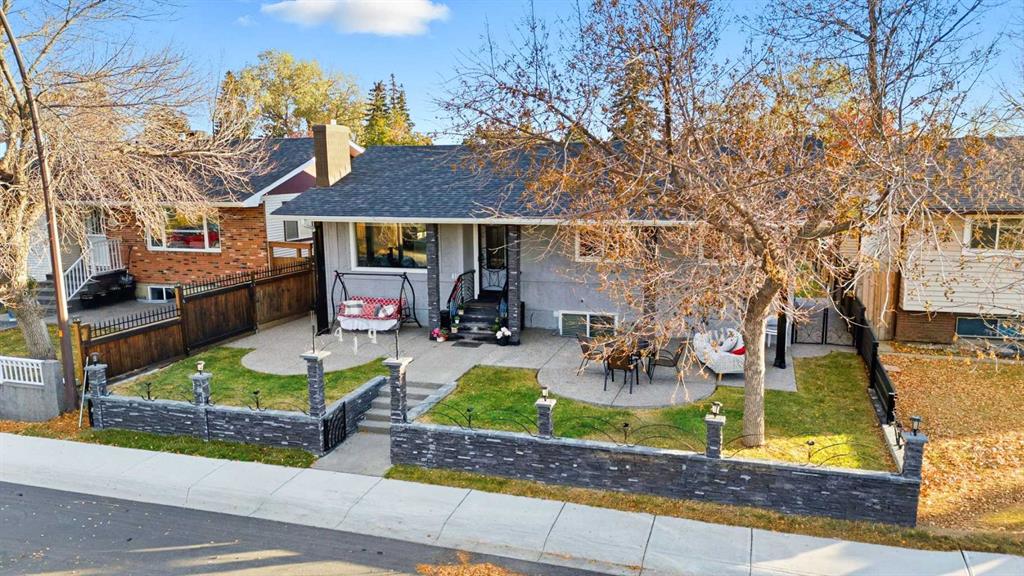 Picture of 419 Whiteview Close NE, Calgary Real Estate Listing