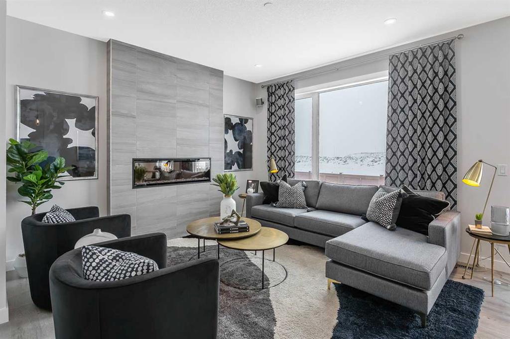 Picture of 286 Hotchkiss Manor SE, Calgary Real Estate Listing