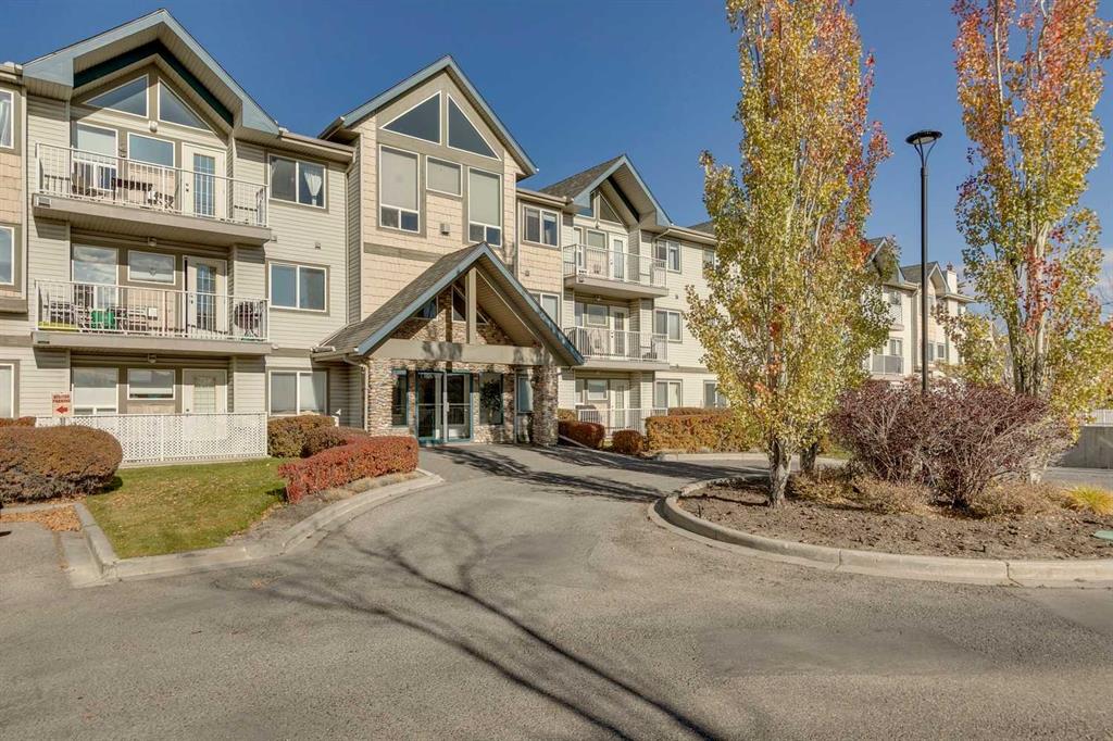 Picture of 305, 7 Harvest Gold Manor NE, Calgary Real Estate Listing