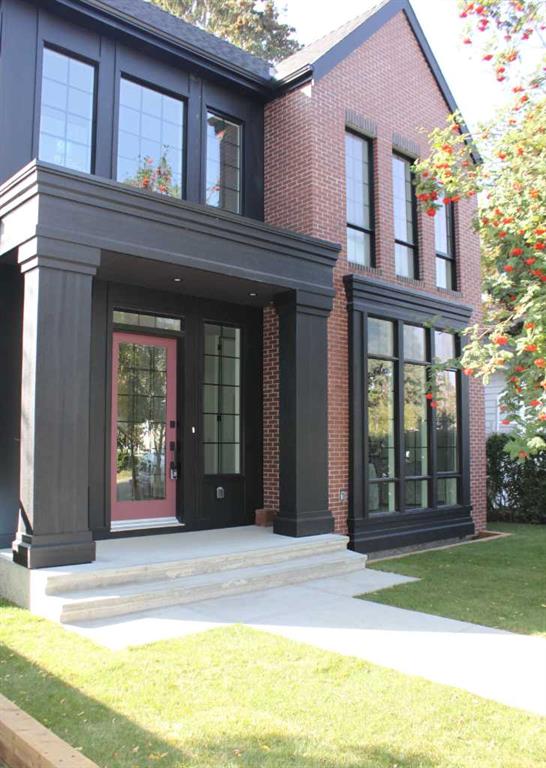 Picture of 433 19 Avenue NW, Calgary Real Estate Listing