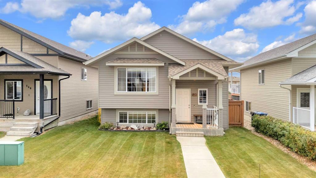 Picture of 148 Bowman Circle , Sylvan Lake Real Estate Listing