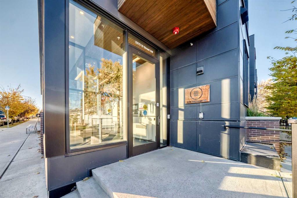 Picture of 311, 3375 15 Street SW, Calgary Real Estate Listing