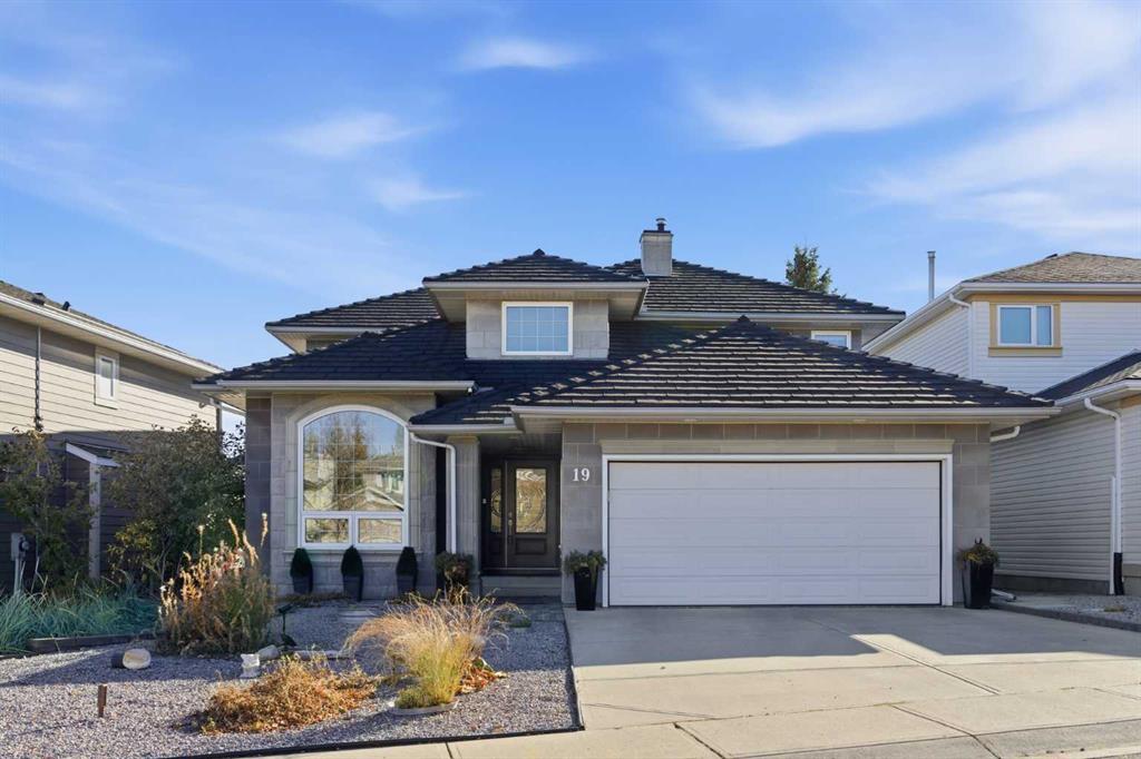 Picture of 19 Sceptre Close NW, Calgary Real Estate Listing