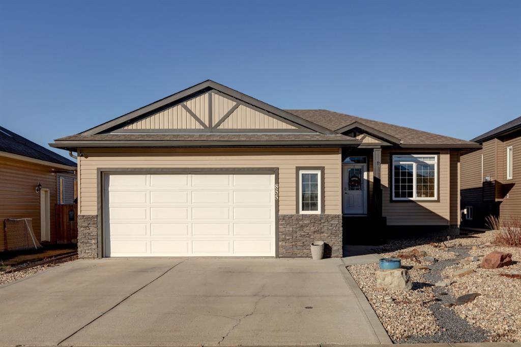Picture of 855 Bankview Drive , Drumheller Real Estate Listing