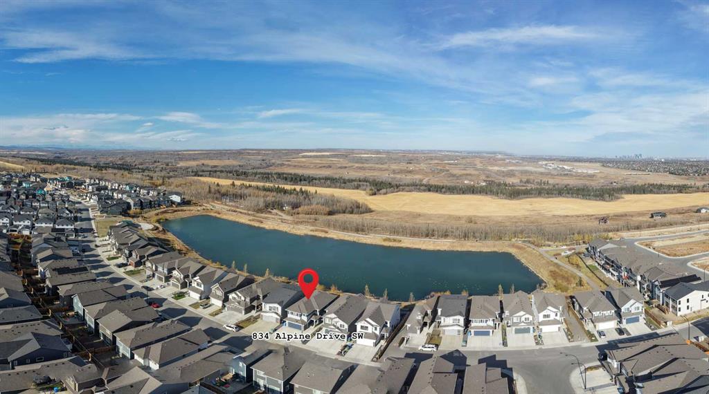 Picture of 834 Alpine Drive SW, Calgary Real Estate Listing