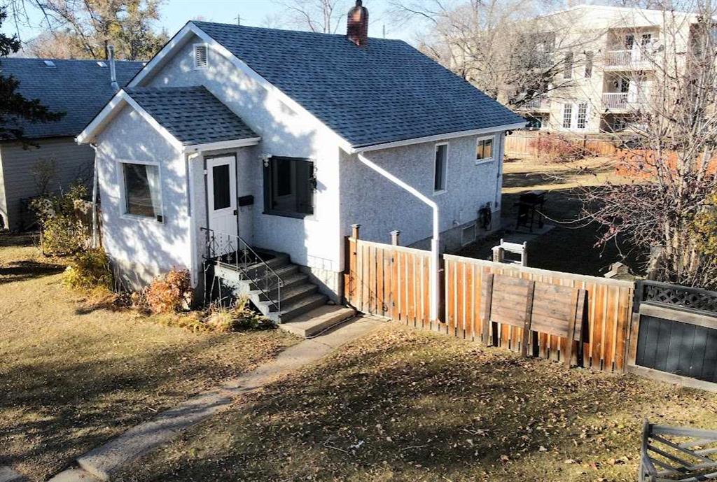 Picture of 5308 49 Avenue , Camrose Real Estate Listing