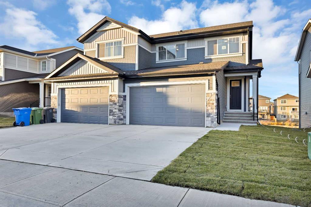 Picture of 541 Chelsea Gardens , Chestermere Real Estate Listing