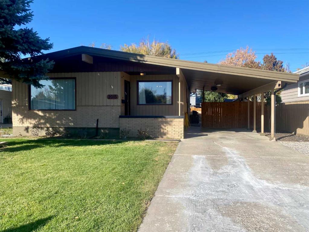 Picture of 2015 16 Avenue S, Lethbridge Real Estate Listing