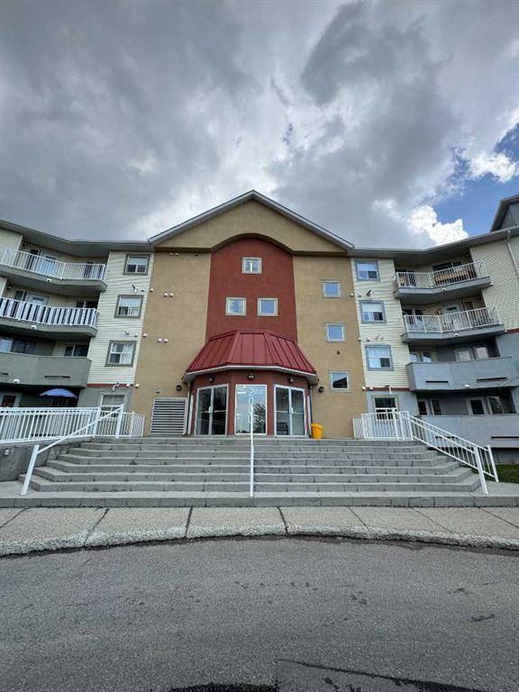 Picture of 2126, 700 Willowbrook Road NW, Airdrie Real Estate Listing