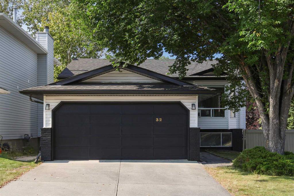 Picture of 32 Rivercroft Close SE, Calgary Real Estate Listing