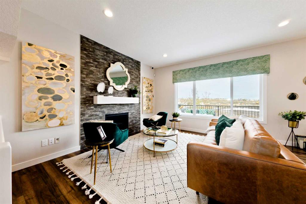 Picture of 630 Bayview Lane SW, Airdrie Real Estate Listing