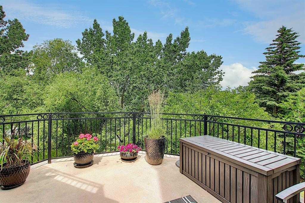 Picture of 5206, 400 Eau Claire Avenue SW, Calgary Real Estate Listing