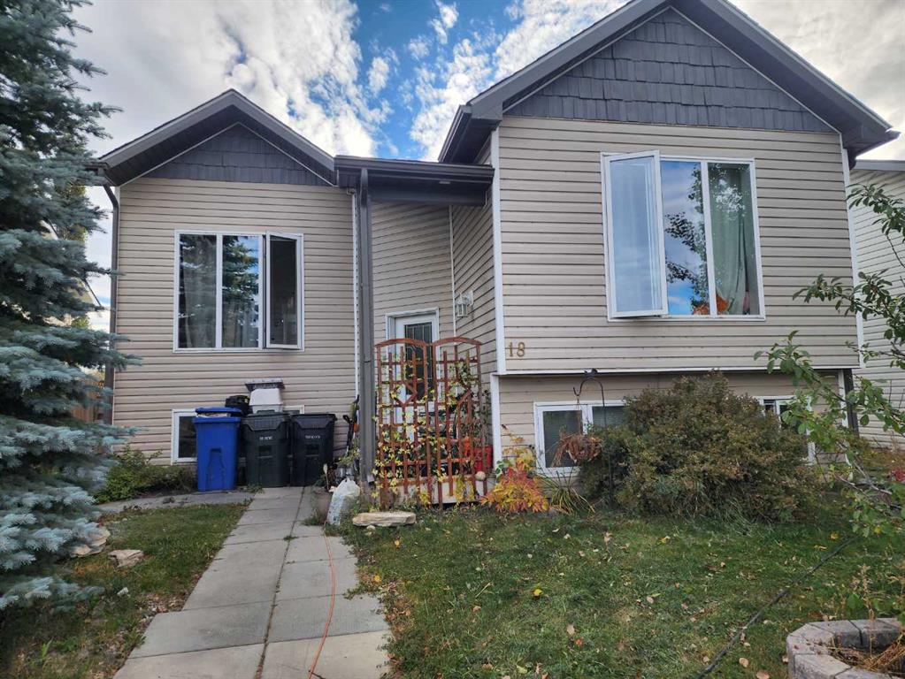 Picture of 18 valarosa Drive , Didsbury Real Estate Listing