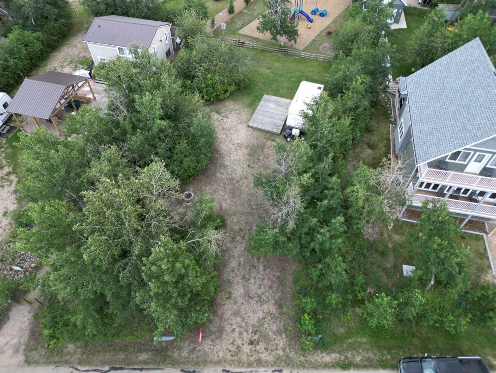 Picture of 33 Sunset Lane , Rural Stettler No. 6, County of Real Estate Listing