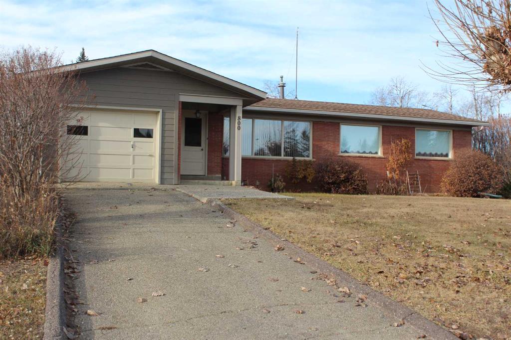 Picture of 800 2nd Street SE, Manning Real Estate Listing