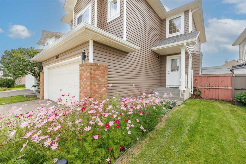Picture of 6013 Saddlehorn Drive NE, Calgary Real Estate Listing