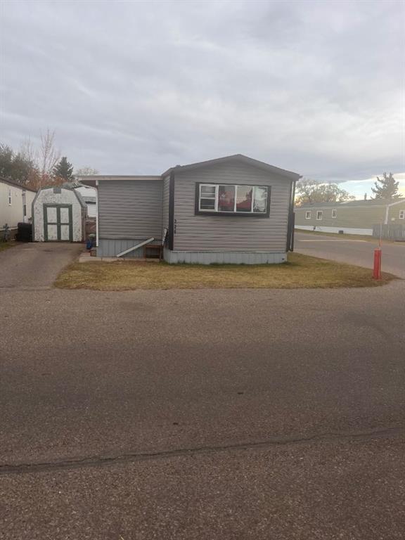 Picture of Unit # 224, 2300 13 Street N, Lethbridge Real Estate Listing