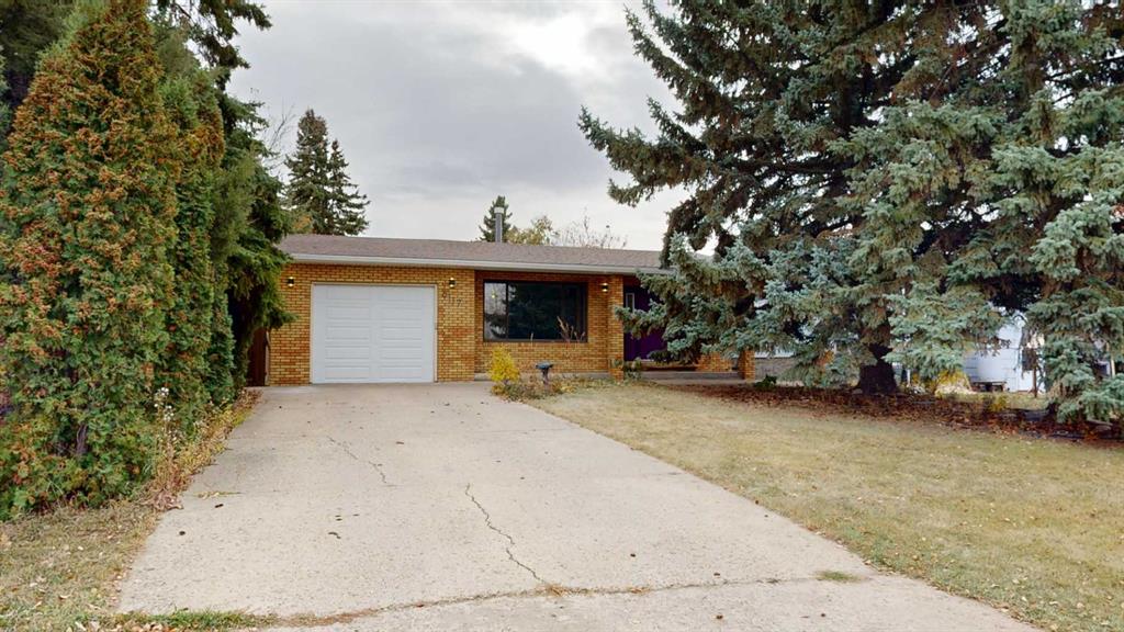 Picture of 6117 51 Avenue , Stettler Real Estate Listing