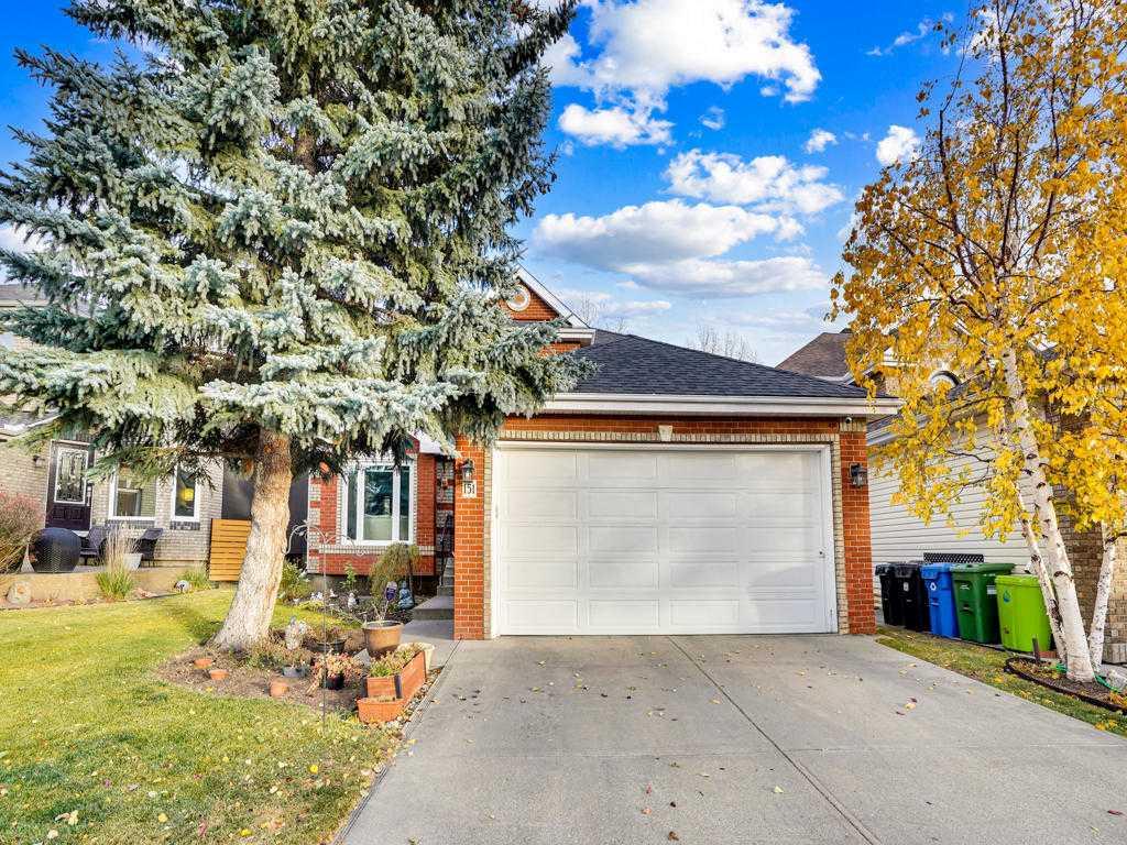 Picture of 151 Citadel Park NW, Calgary Real Estate Listing