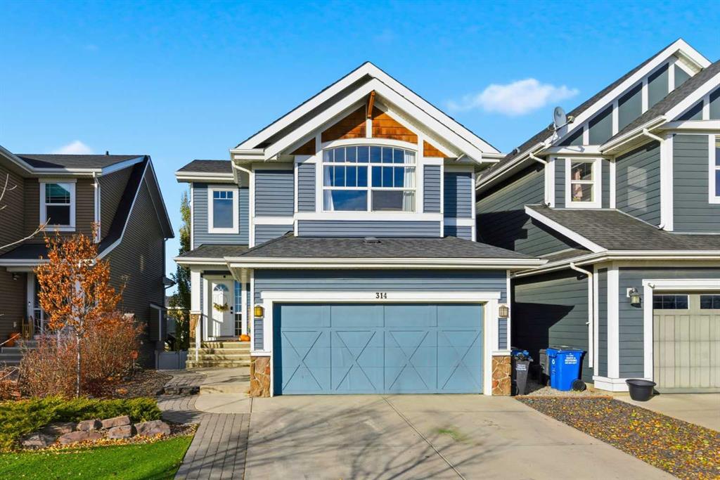 Picture of 314 River Heights Drive , Cochrane Real Estate Listing