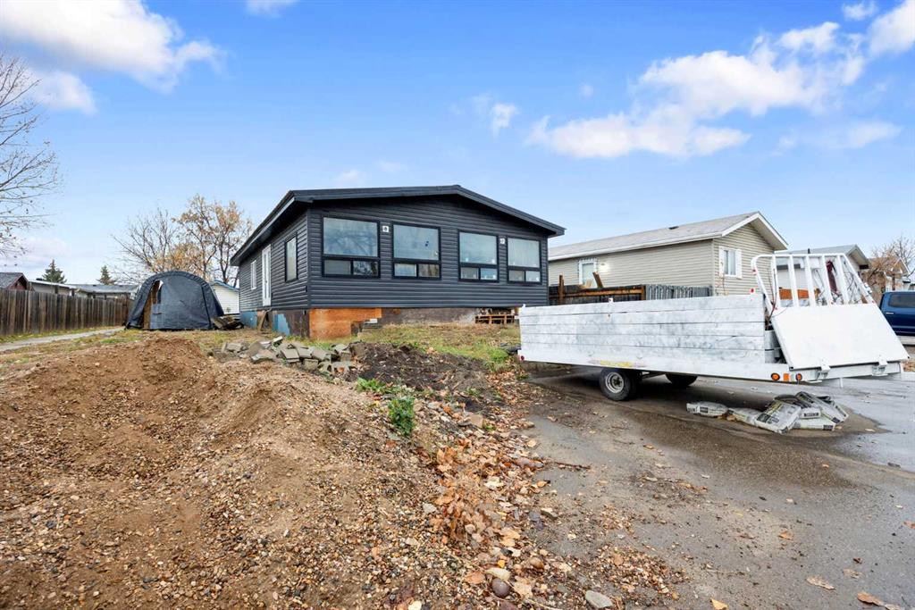 Picture of 232 Greenwich Lane , Fort McMurray Real Estate Listing