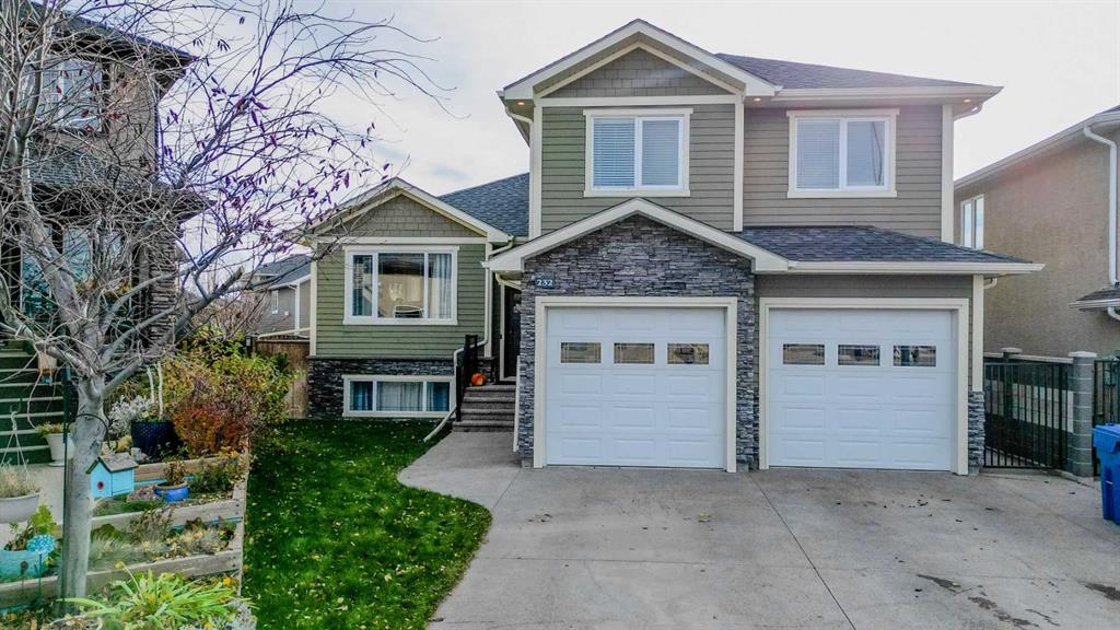 Picture of 232 Sixmile Common S, Lethbridge Real Estate Listing