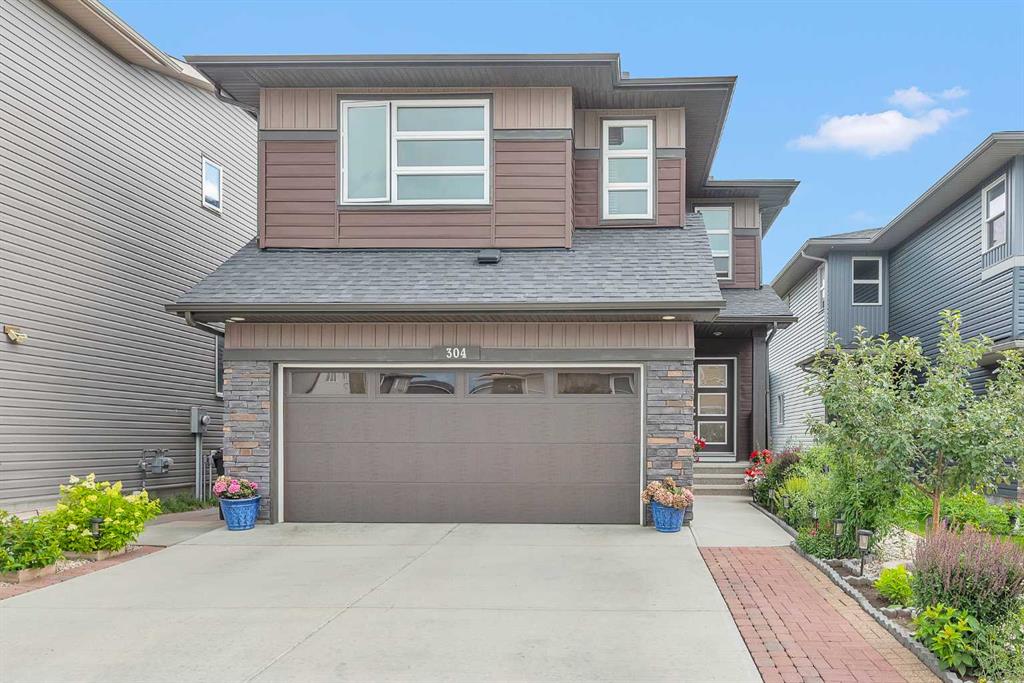 Picture of 304 Corner Meadows Manor NE, Calgary Real Estate Listing
