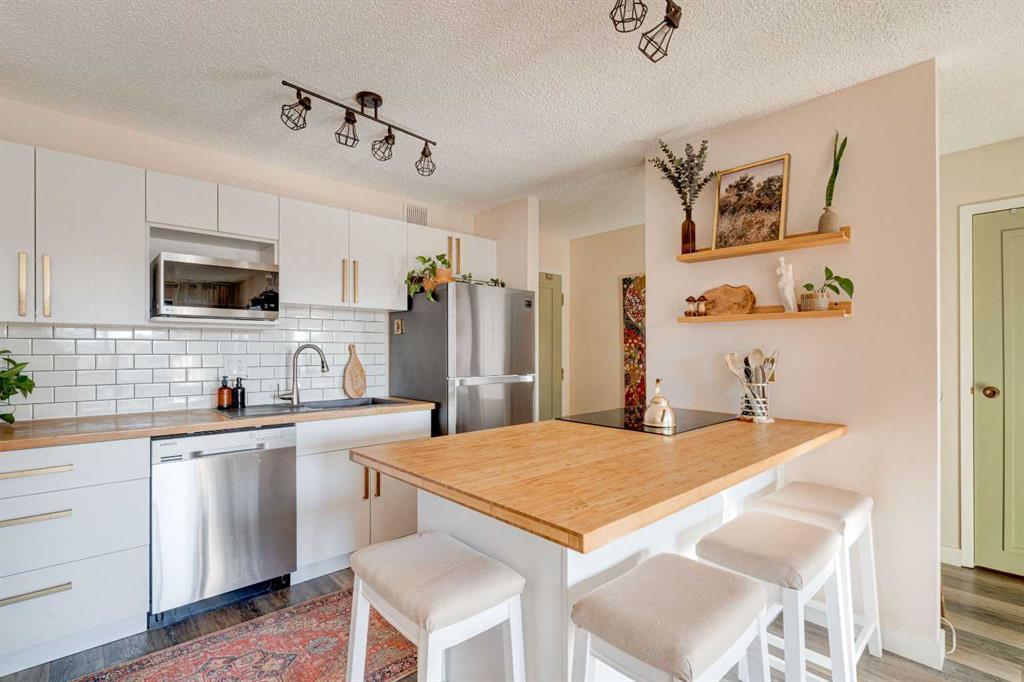 Picture of 309, 1602 11 Avenue SW, Calgary Real Estate Listing