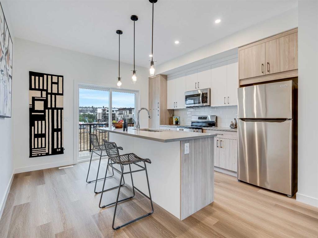 Picture of 1305, 200 SouthRidge Drive , Okotoks Real Estate Listing