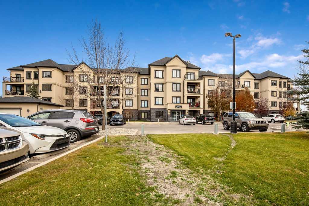 Picture of 2202, 310 Mckenzie Towne Gate SE, Calgary Real Estate Listing