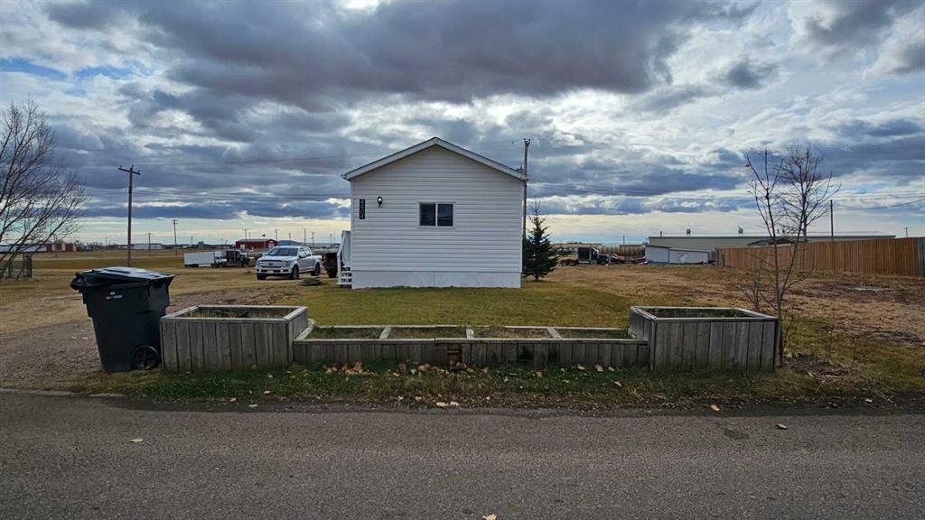 Picture of 4404 PARK Crescent , Coronation Real Estate Listing