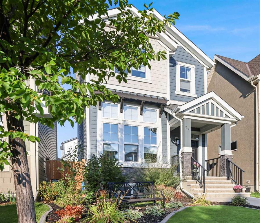 Picture of 59 Masters Manor SE, Calgary Real Estate Listing