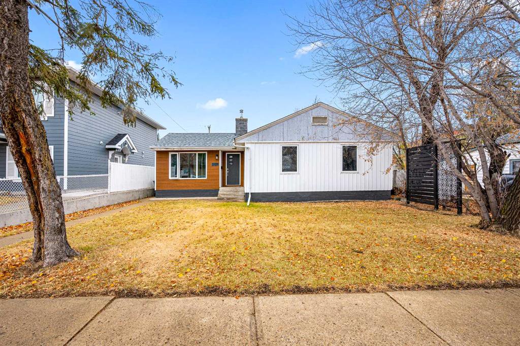 Picture of 4816 47 Street , Lloydminster Real Estate Listing