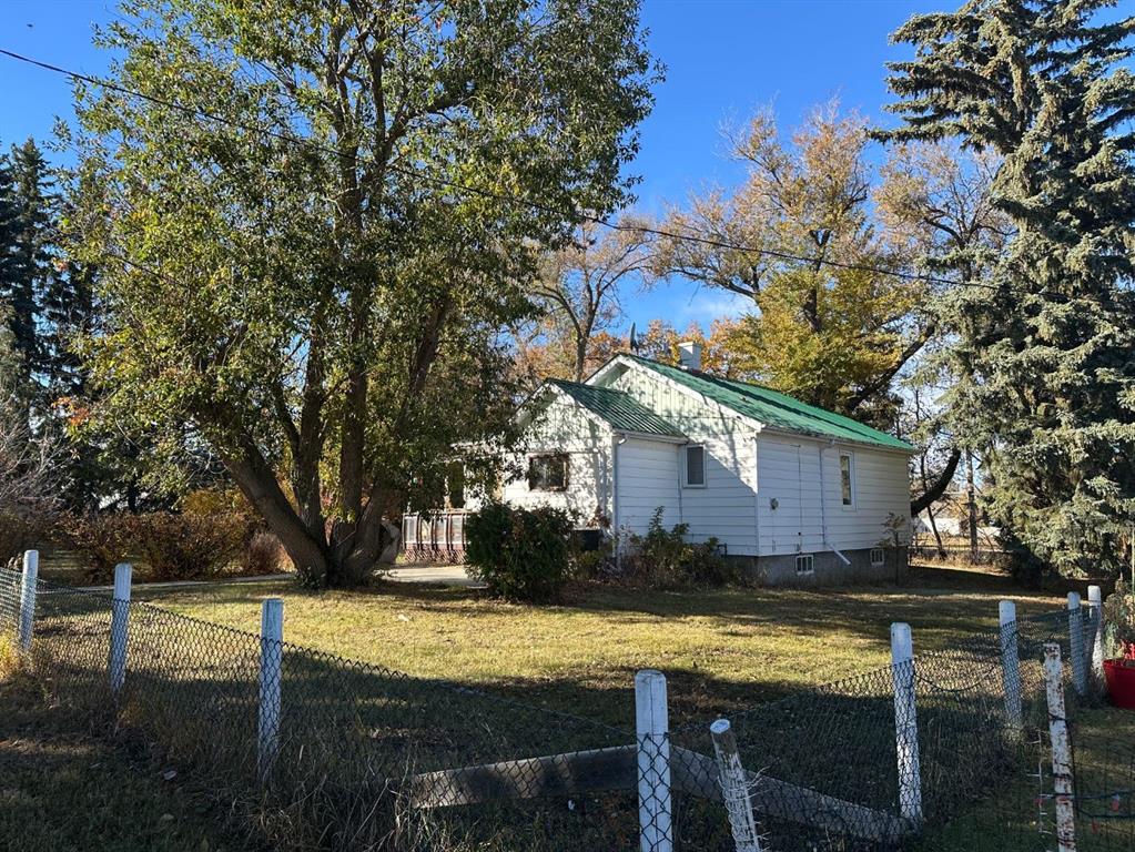 Picture of 4819 50Th Alley N, Amisk Real Estate Listing