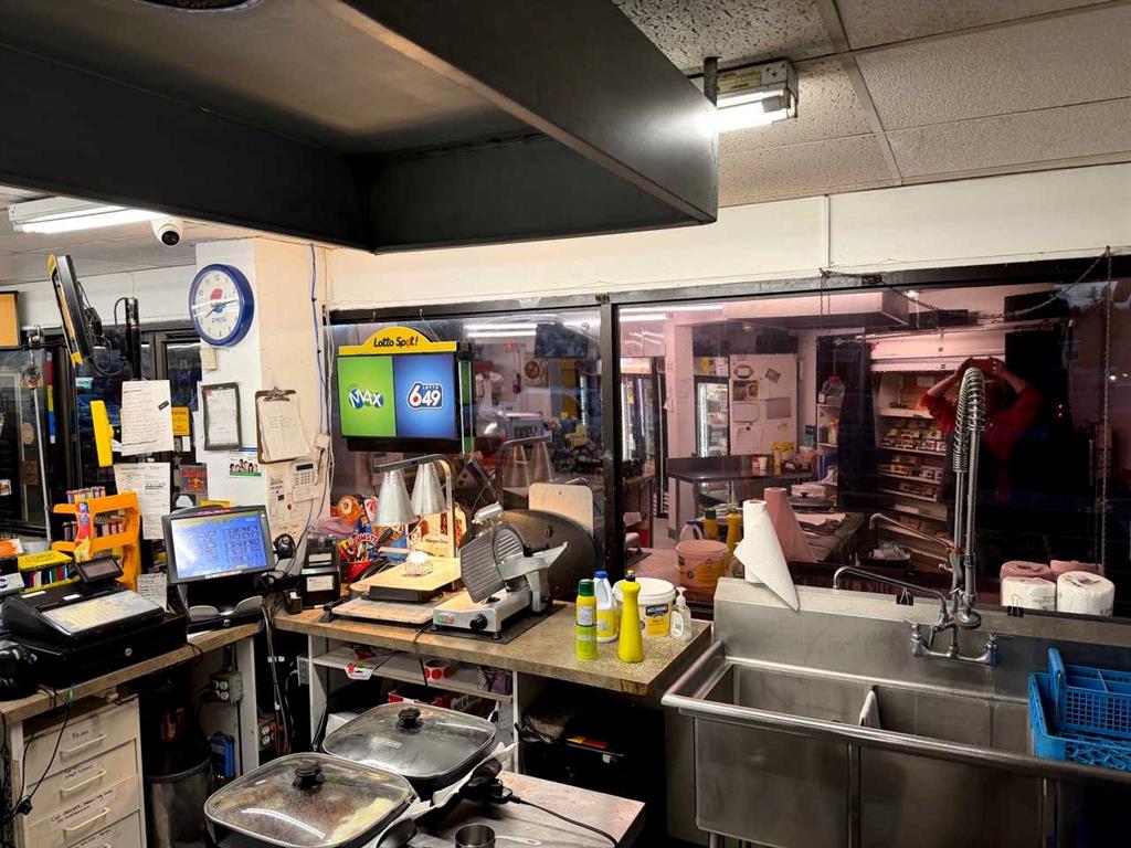 Picture of Calgary Real Estate Listing